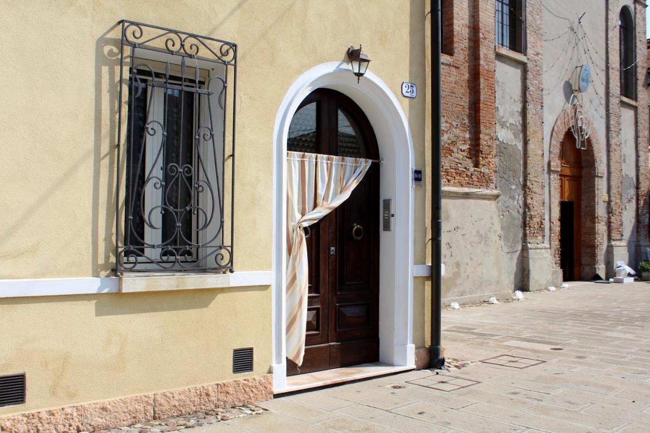 Bed and Breakfast Porta Del Carmine à Comacchio Extérieur photo
